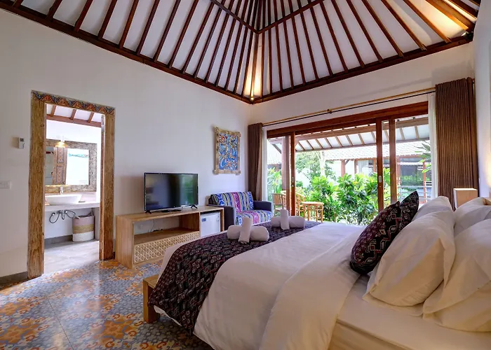 Wide Sands Beach Retreat